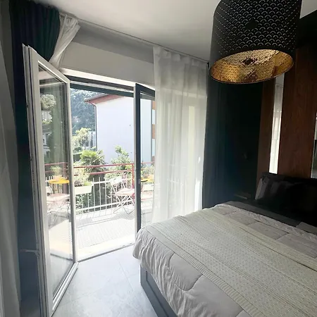 Apartament New In Historical Center Near Riva