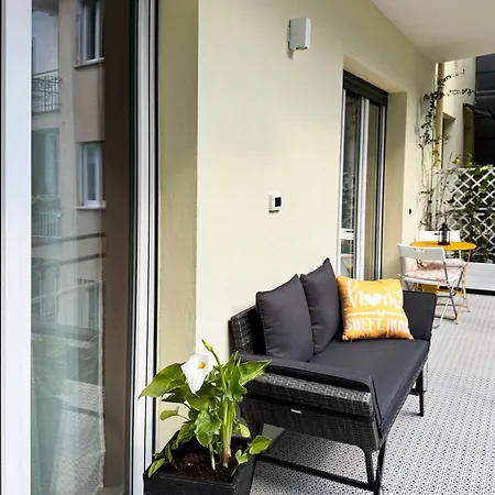 New In Historical Center Near Apartment *