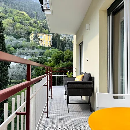 Apartment New In Historical Center Near
